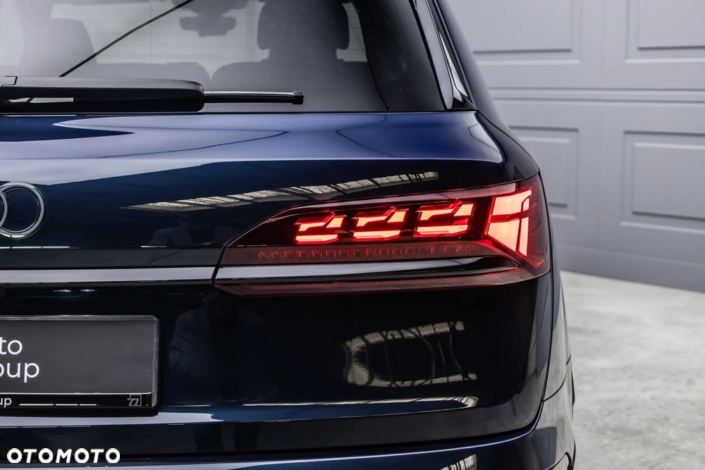 Audi Q7 60 TFSI e PHEV Quattro S Line Tiptr - 10