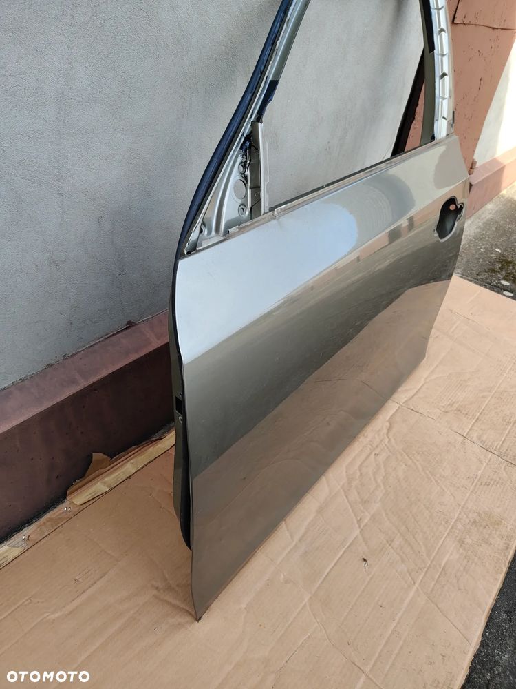 BMW serii 5 E60 E61 drzwi lewe przednie - 2