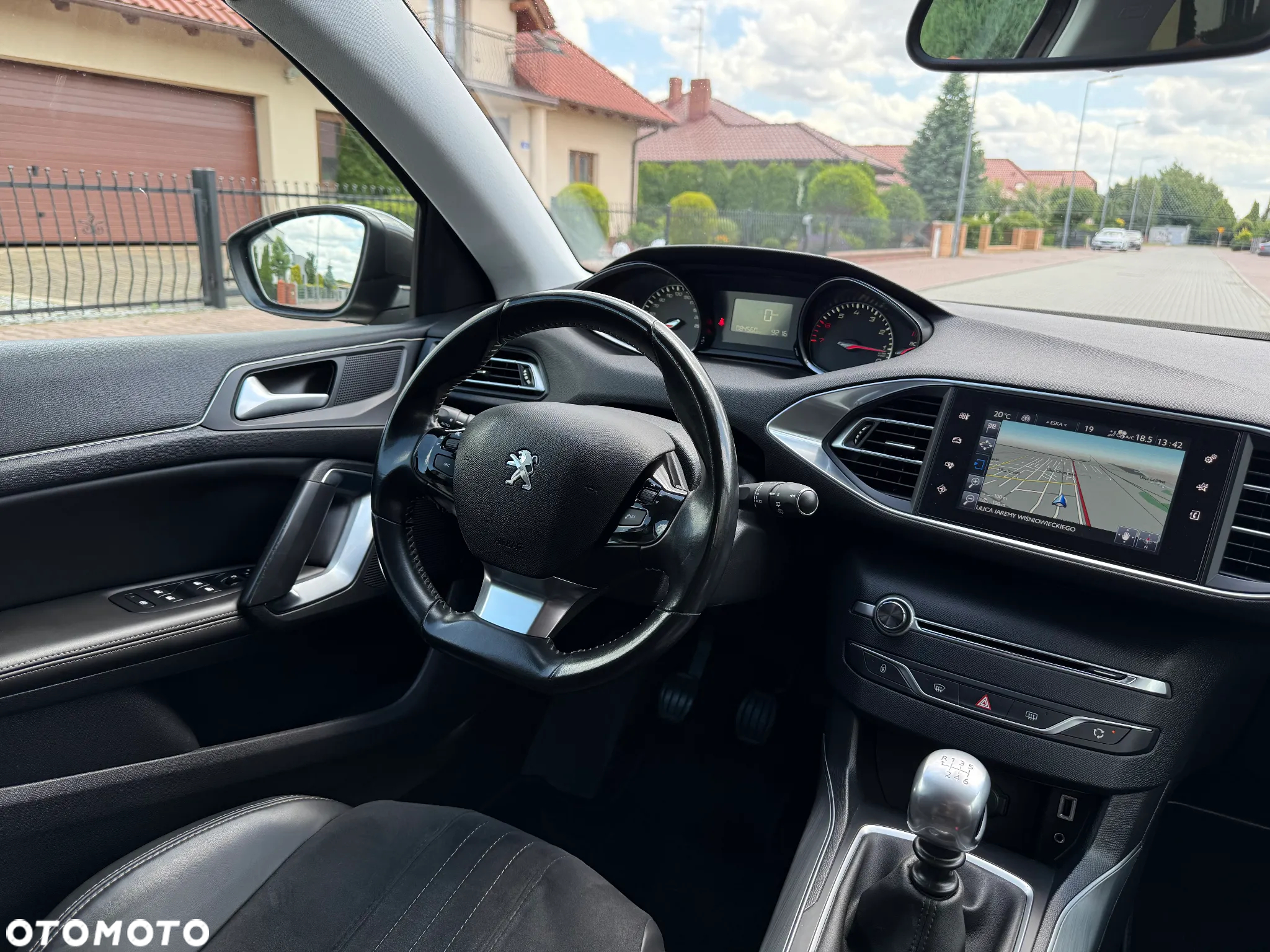 Peugeot 308 - 10