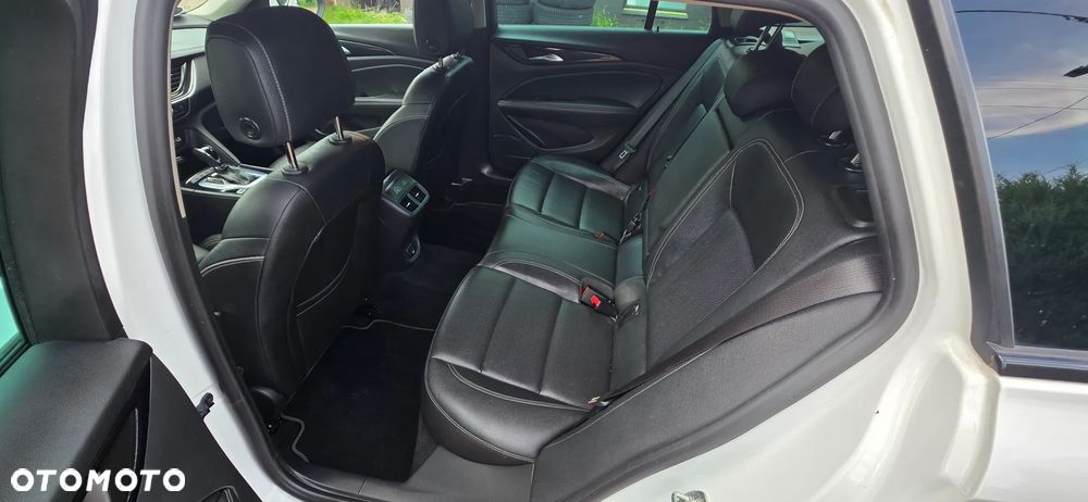 Opel Insignia 2.0 CDTI 4x4 Exclusive S&S - 11