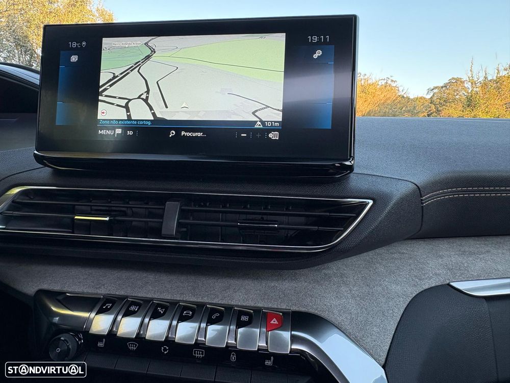Peugeot 3008 1.5 BlueHDi GT Line Baixo Consumo EAT8 - 13