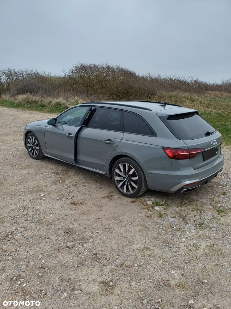 Audi A4 Avant 35 TDI S tronic S line - 2