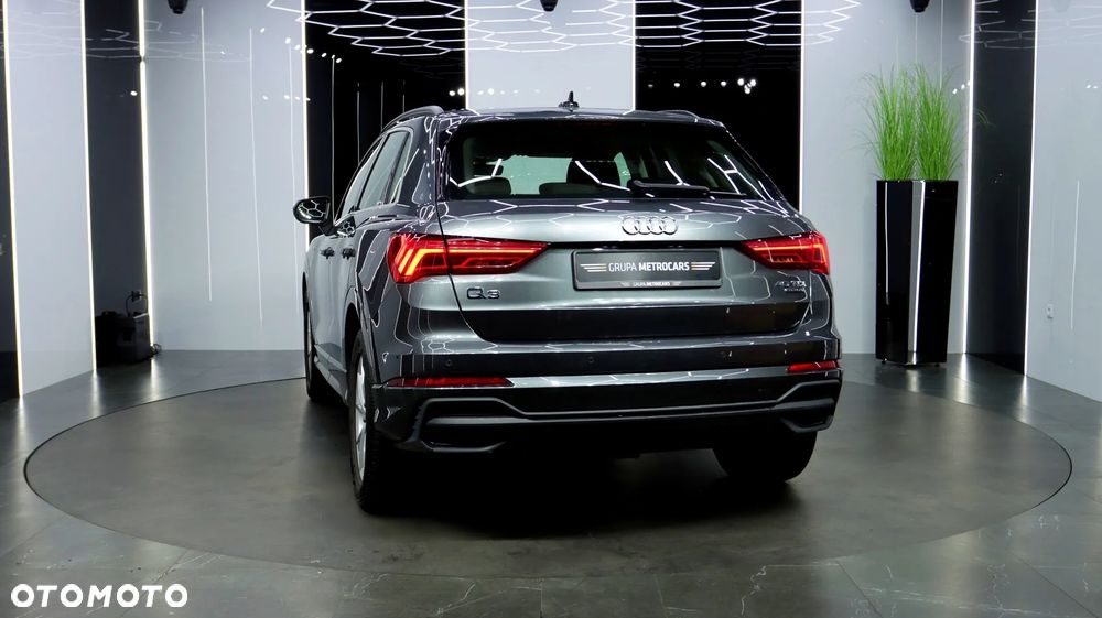 Audi Q3 40 TDI Quattro S Line S tronic - 8