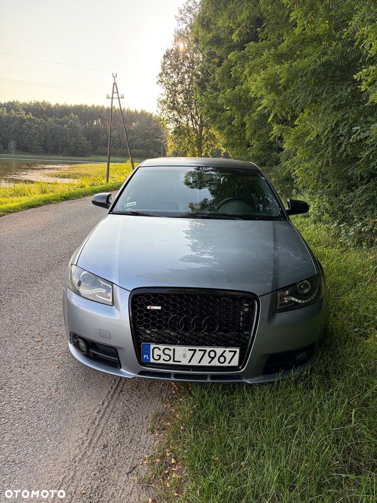 Audi A3 Sportback - 1