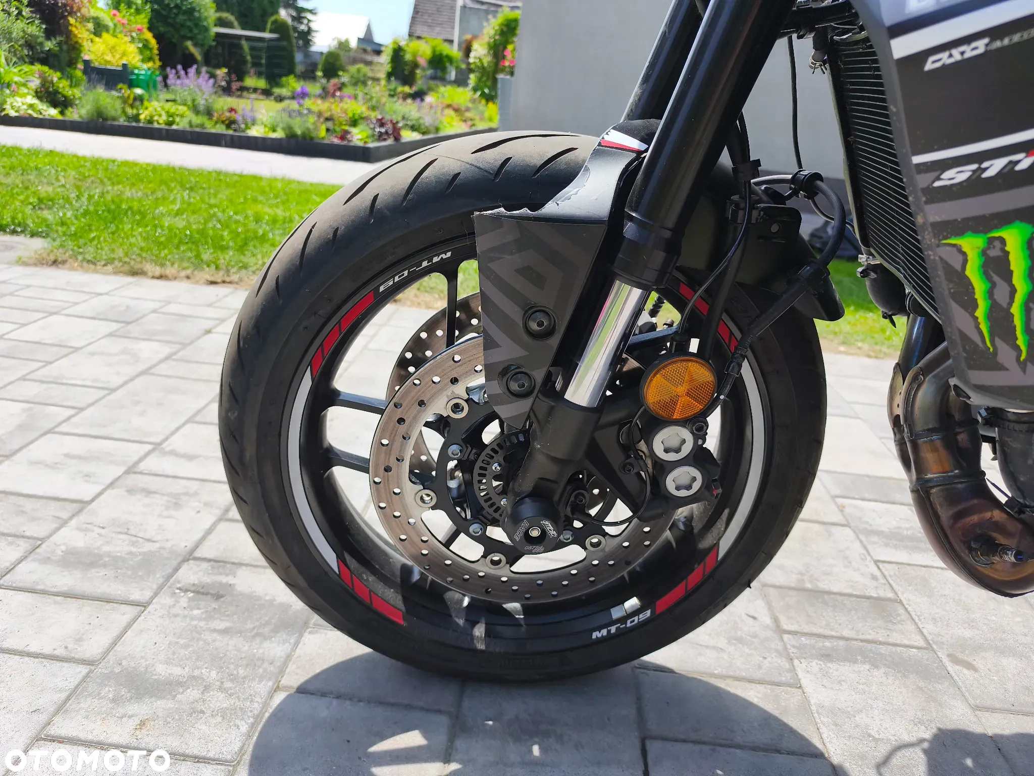 Yamaha MT - 7