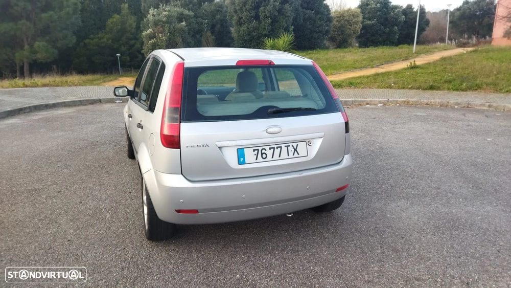Ford Fiesta - 3