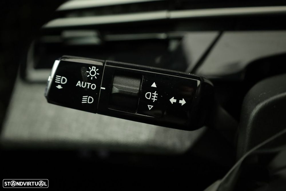 Peugeot 3008 1.2 Hybrid GT e-DCS6 - 17