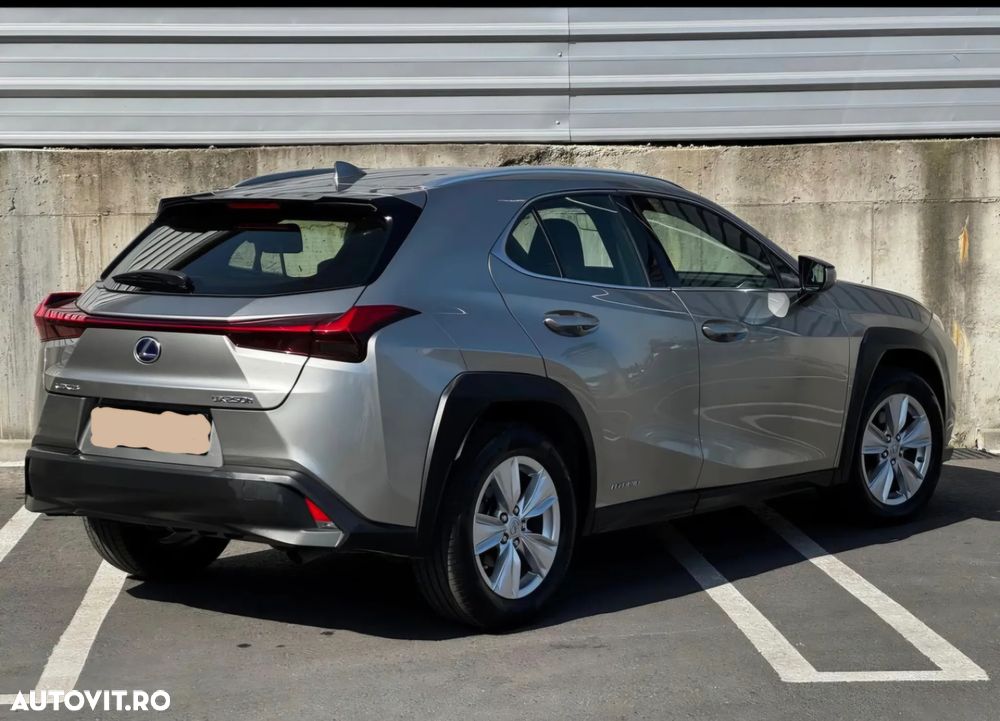 Lexus UX 250h Style+ Edition - 13