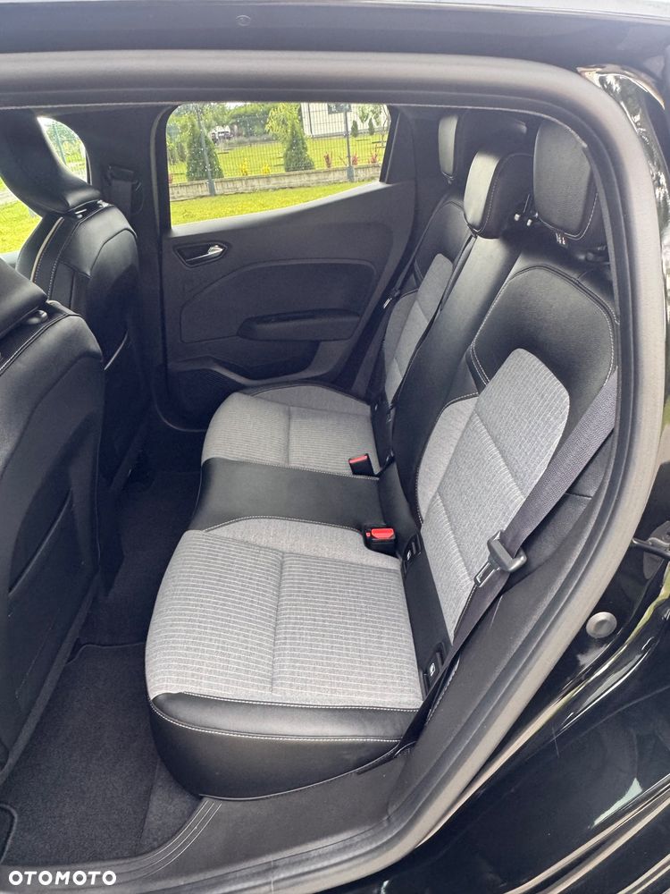 Renault Clio - 14