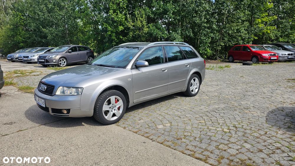 Audi A4 Avant - 2