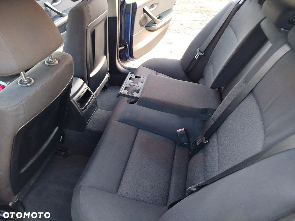 BMW Seria 3 - 21