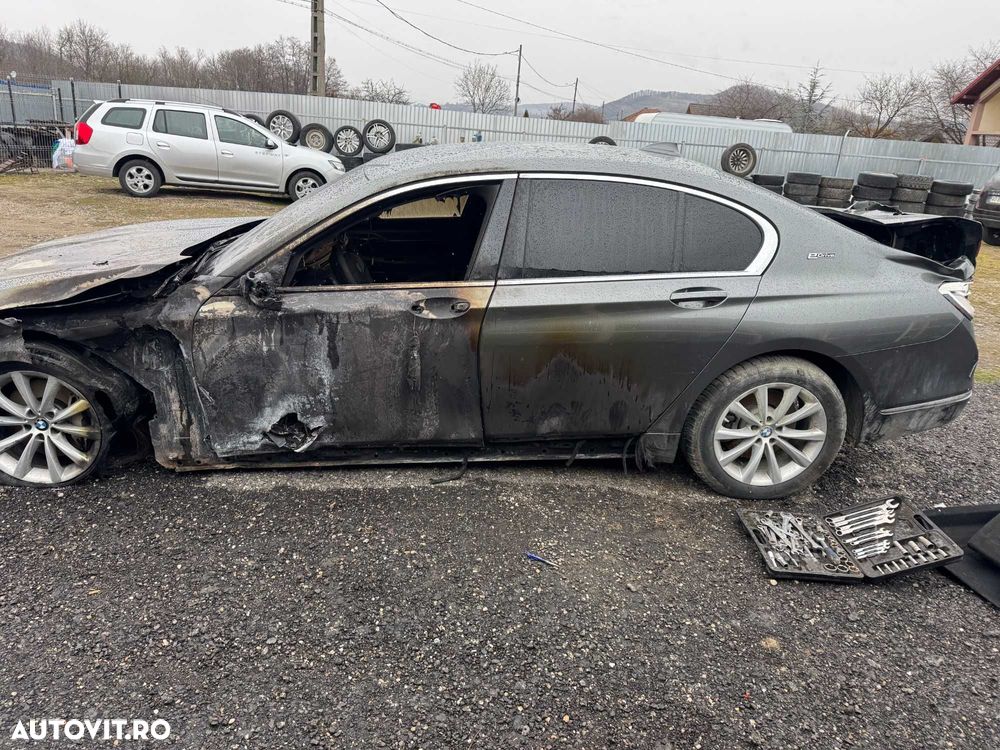 Dezmembrari Dezmembrez Piese piesa Dez auto Bmw G11 740e 2019 hybrid - 5