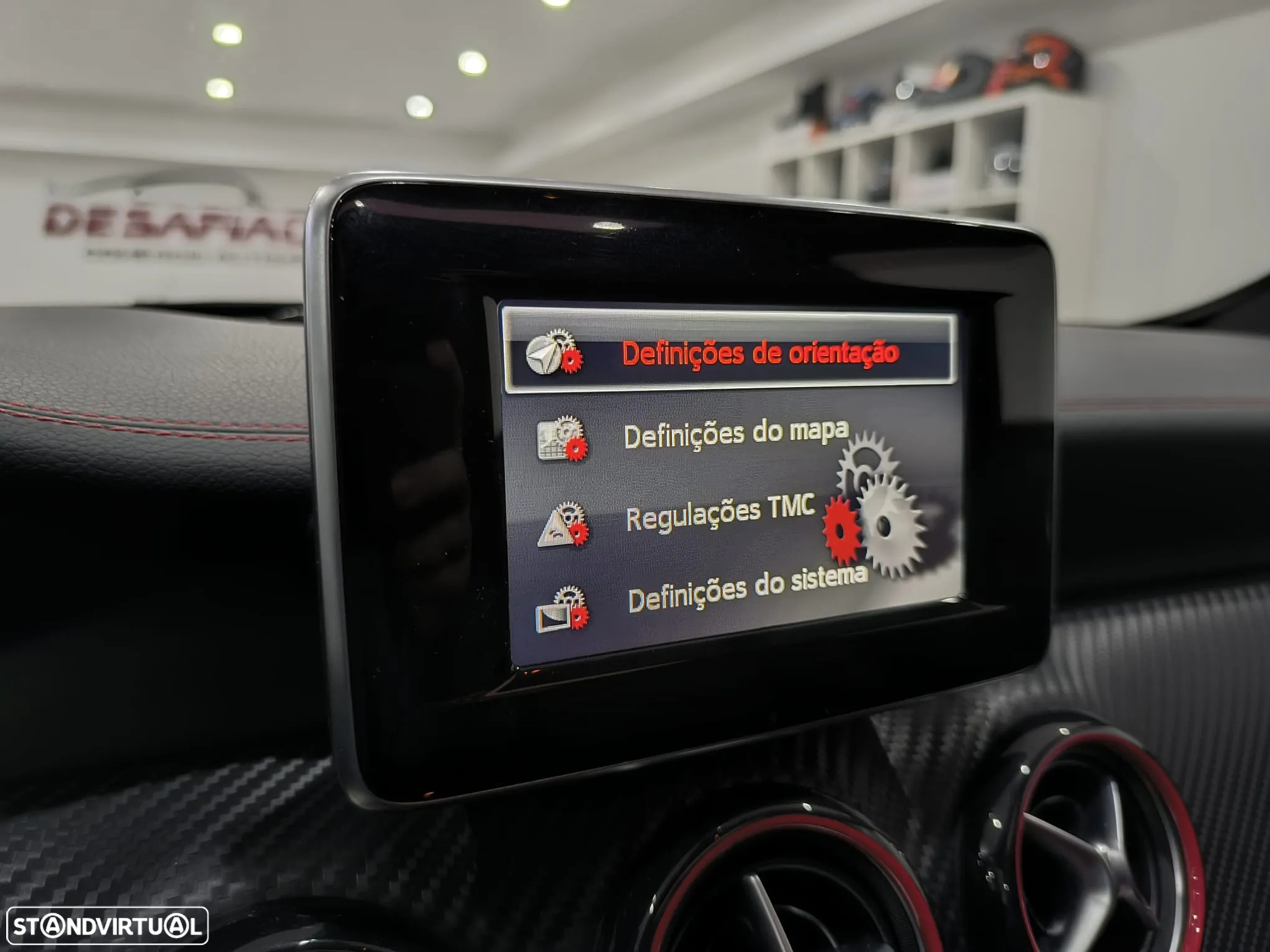 Mercedes-Benz A 220 CDI (BlueEFFICIENCY) 7G-DCT AMG Sport - 52
