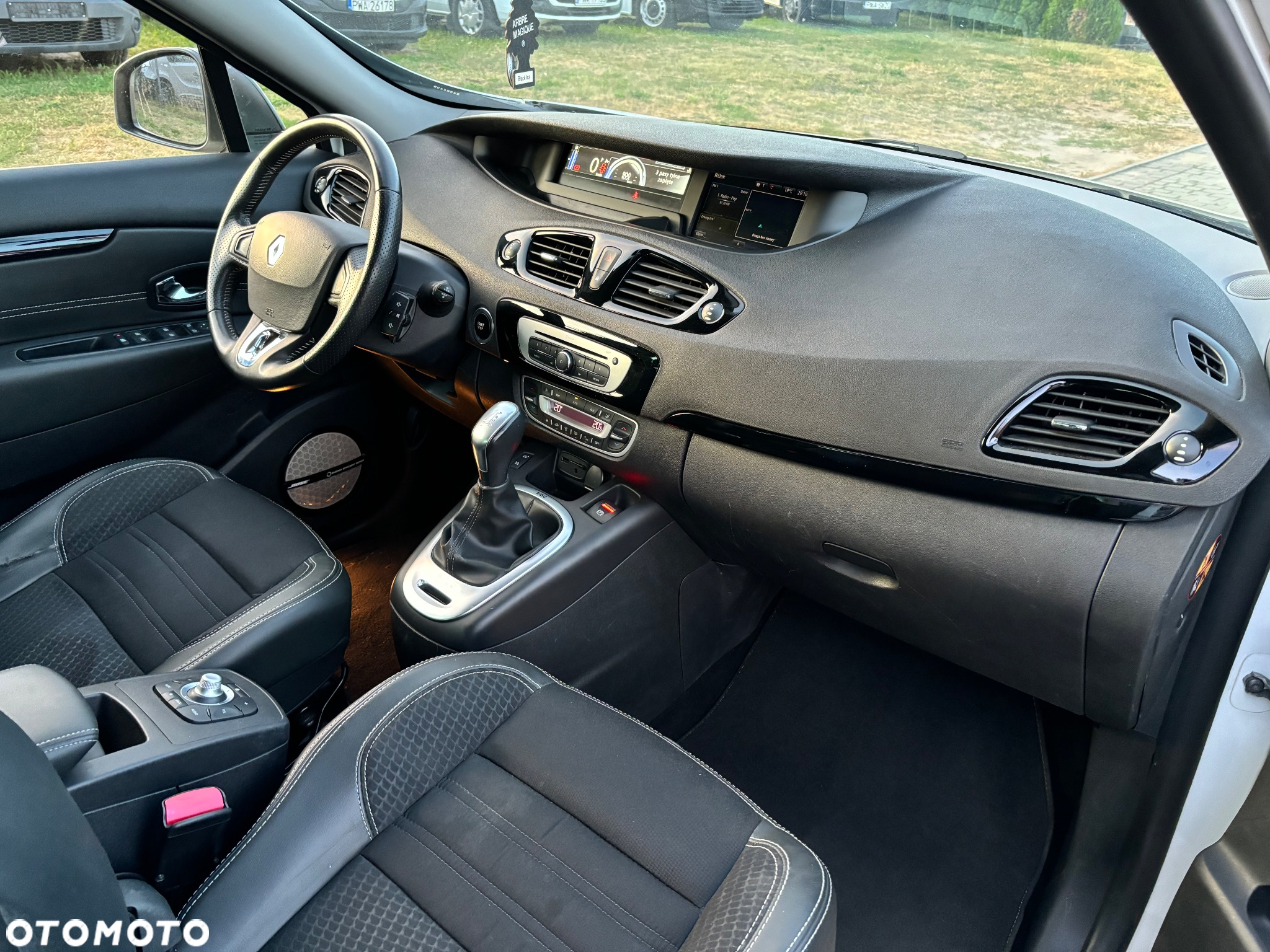 Renault Scenic 1.5 dCi Bose EDition EDC - 15