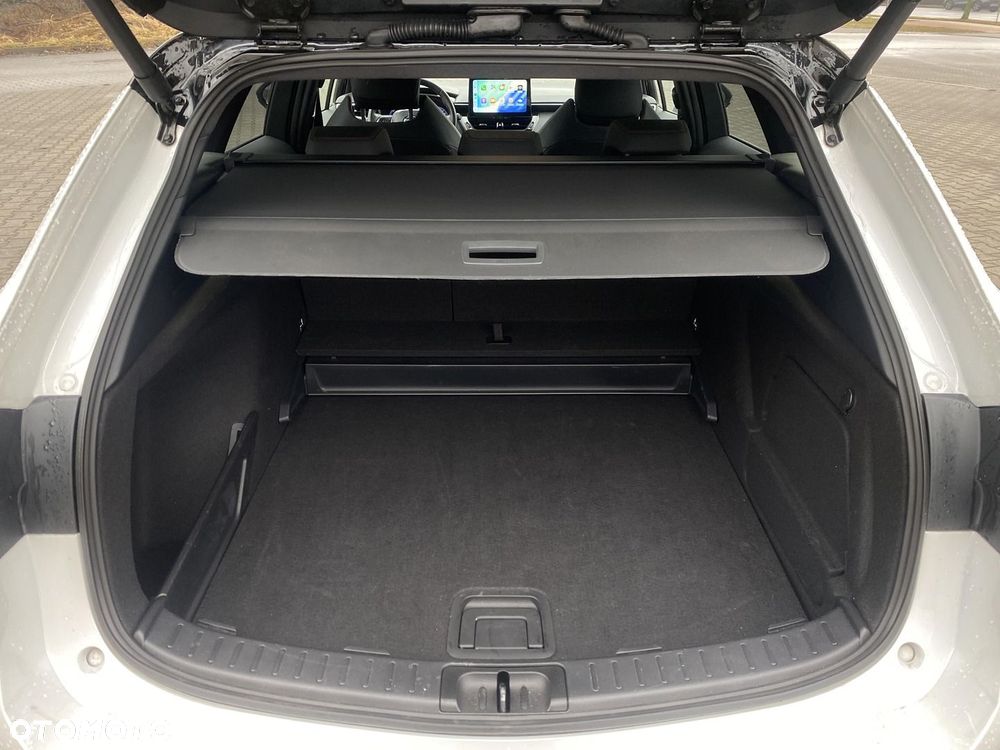 Toyota Corolla 2.0 Hybrid GR Sport Dynamic - 12