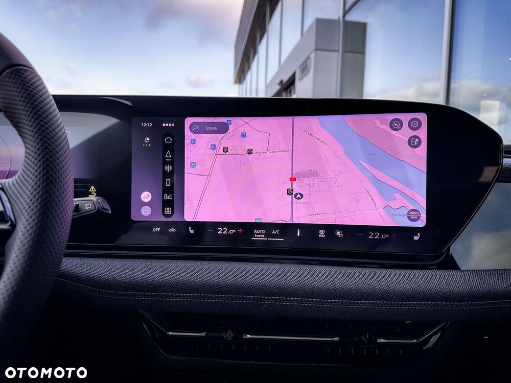Audi A6 Avant e-tron - 32