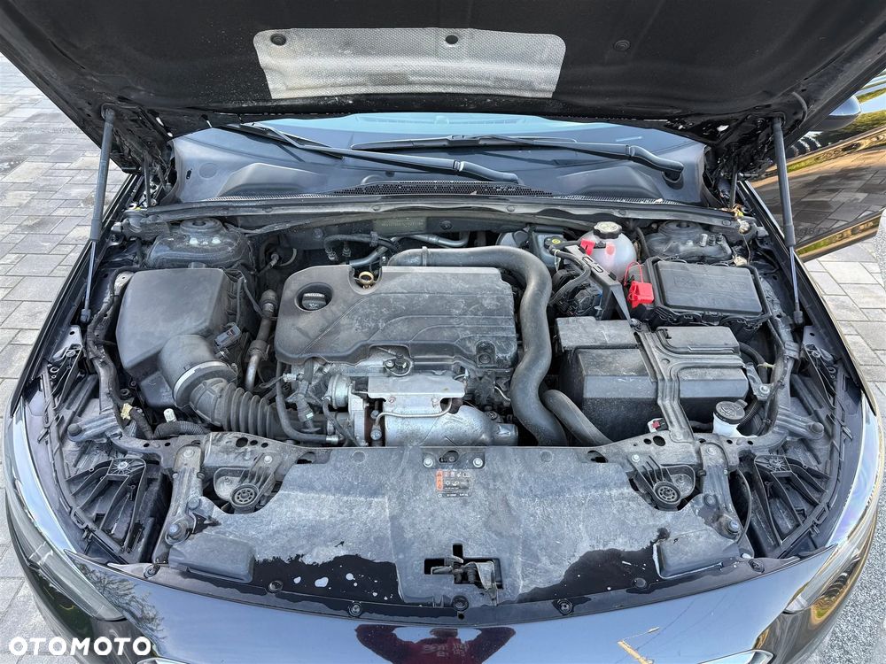 Opel Insignia 1.5 T Innovation S&S - 15