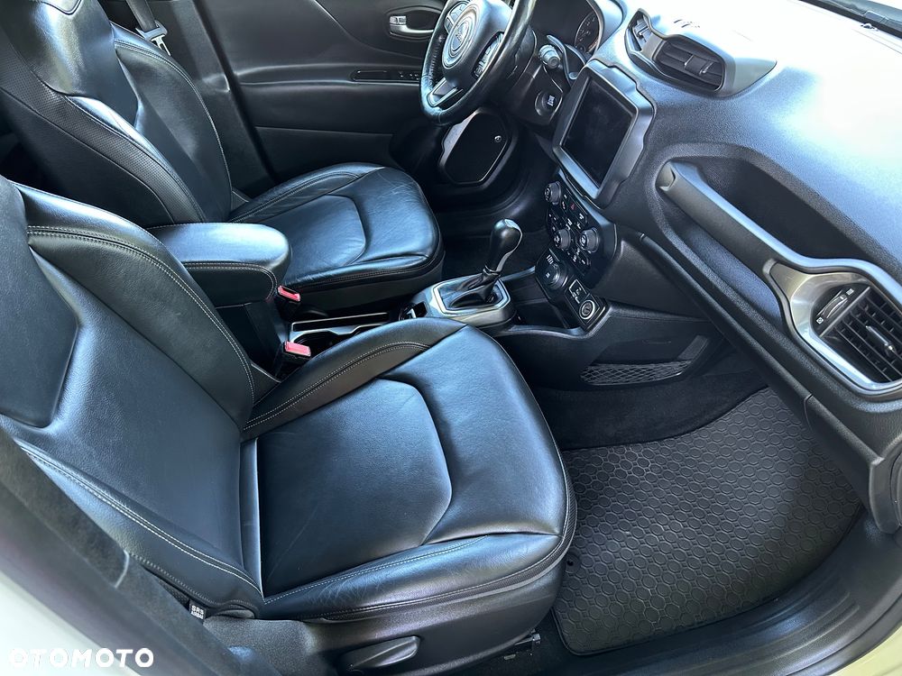 Jeep Renegade 1.3 GSE T4 Turbo Limited 4x4 S&S - 23