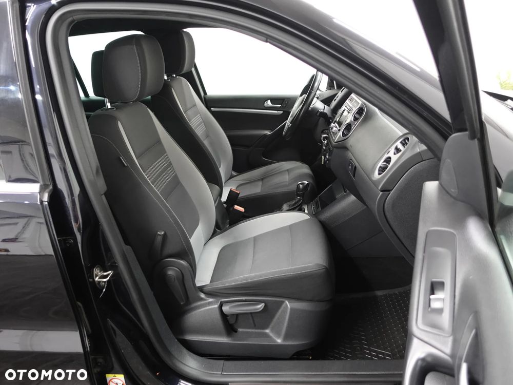 Volkswagen Tiguan 2.0 TDI DPF 4Motion BlueMotion Technology DSG Life - 24