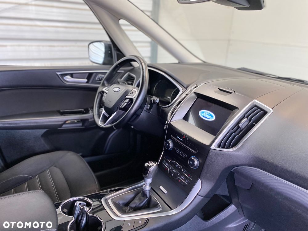 Ford Galaxy 2.0 TDCi Trend - 12