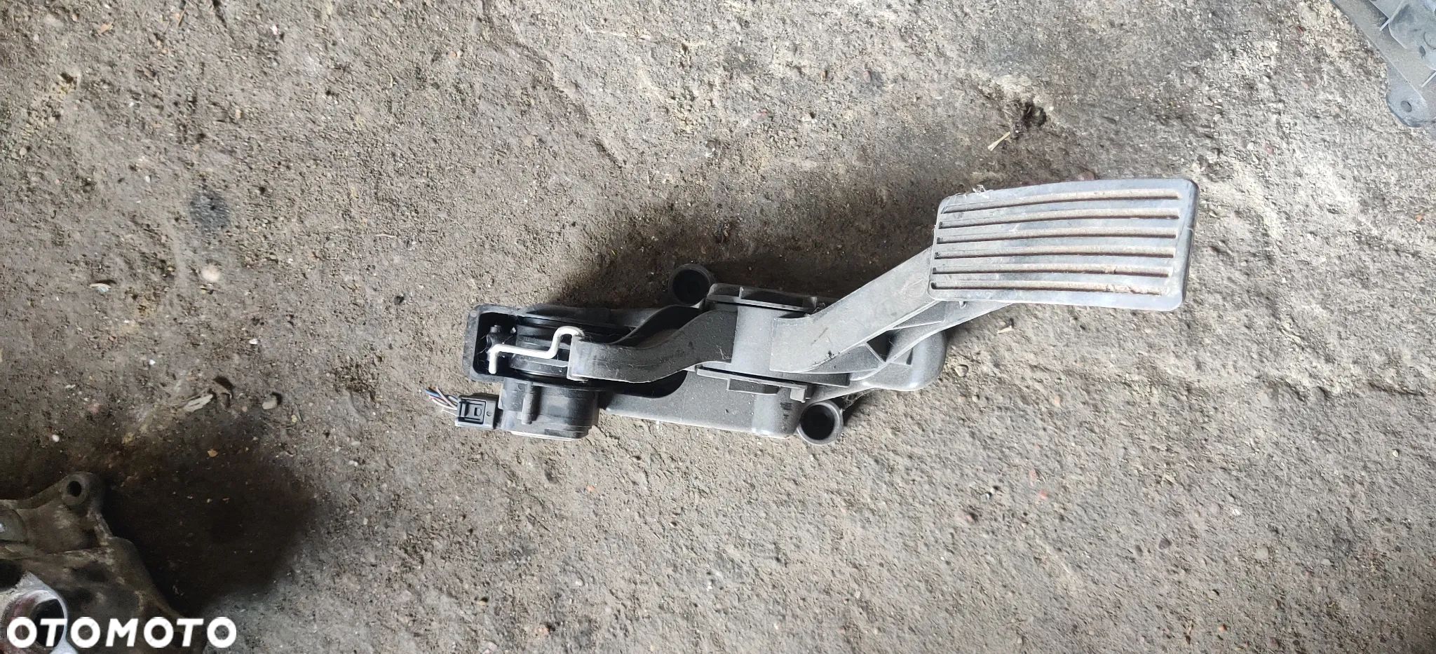 MERCEDES W169 W245 PEDAL GAZU POTENCJOMETR A1693000404 - 1