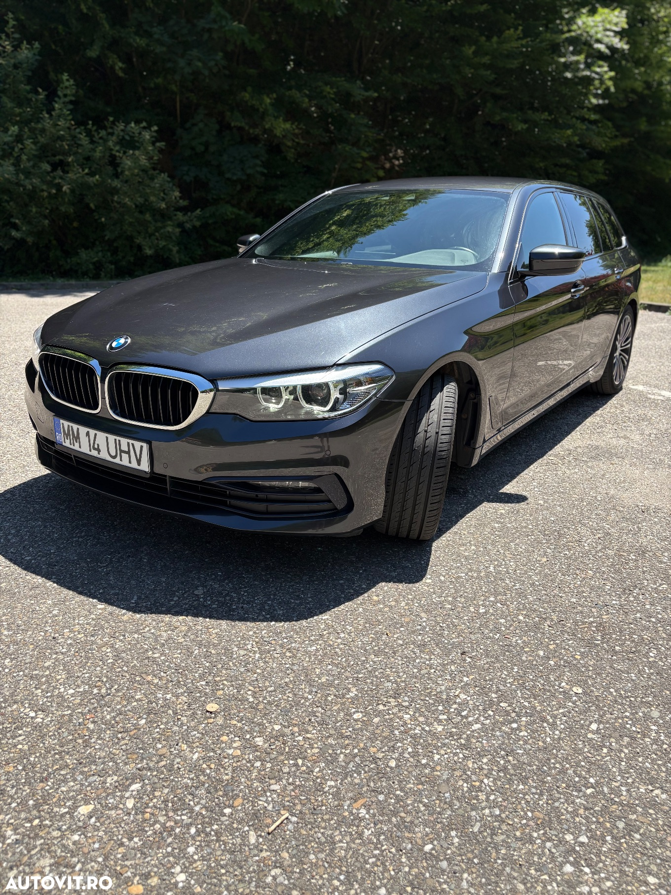 BMW Seria 5 520d Touring Aut. Sport Line - 2