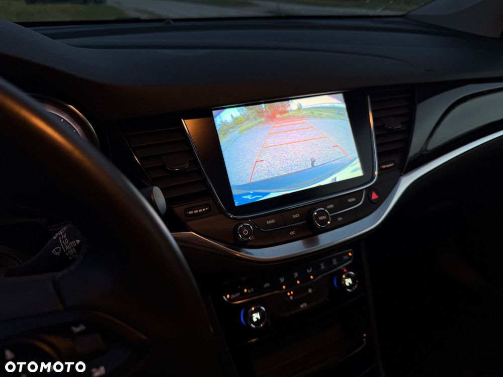 Opel Astra - 16