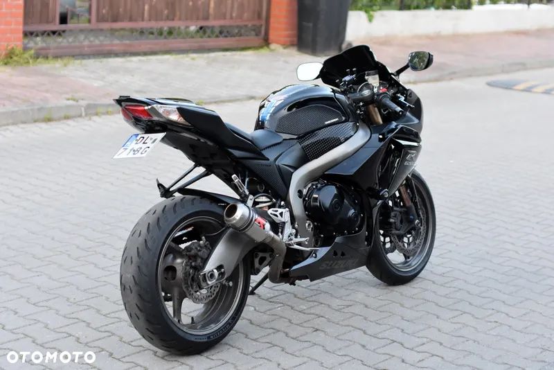 Suzuki GSX-R - 17