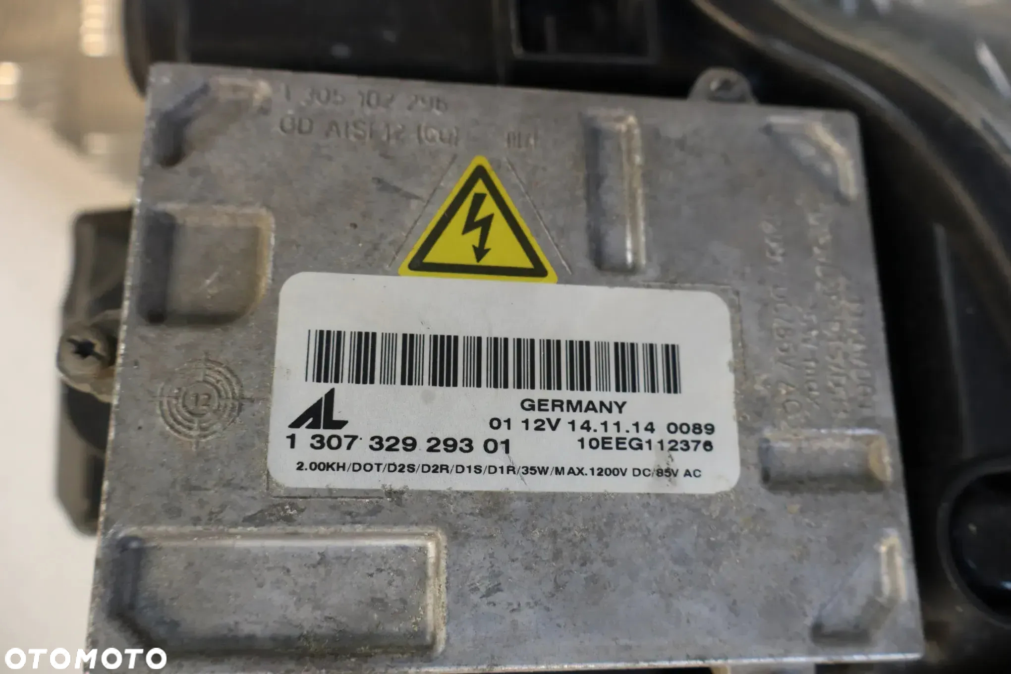 LAMPA PRZEDNIA PRZÓD PRAWA LEWA FIAT 500 XENON 2007-2015 - 36