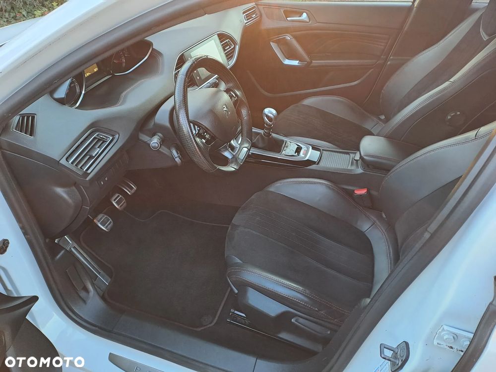 Peugeot 308 BlueHDi 150 Stop & Start GT-Line Edition - 14