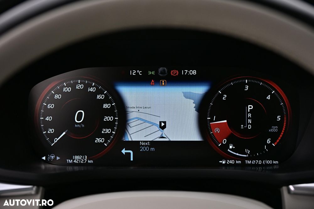 Volvo XC 60 D4 AWD Geartronic Inscription - 39