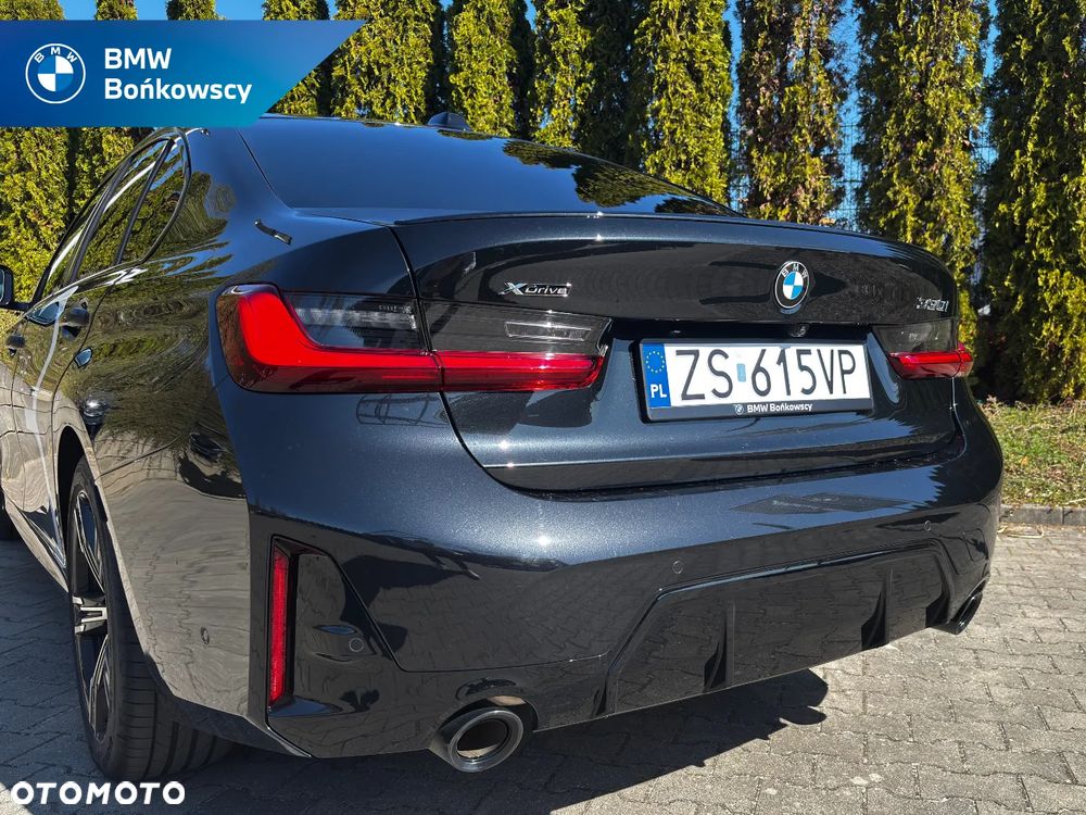 BMW Seria 3 330i xDrive M Sport - 4
