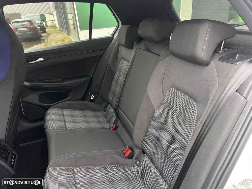 VW Golf 1.5 TSI e-Hybrid GTE DSG - 18