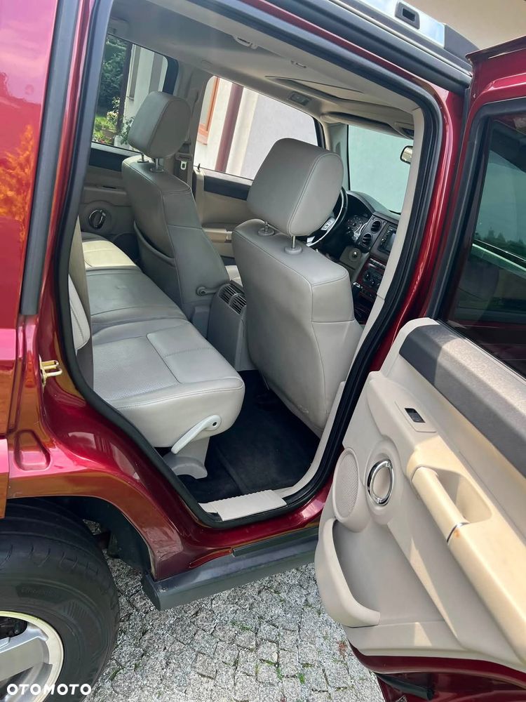 Jeep Commander 4.7 V8 - 8