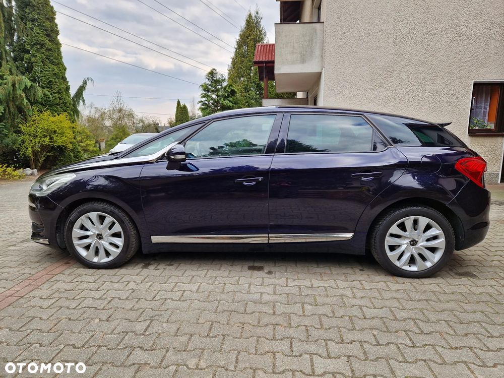 DS Automobiles DS 5 - 5