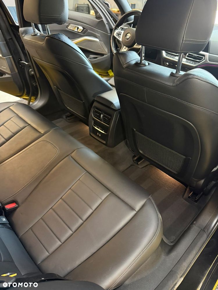 BMW Seria 3 - 19