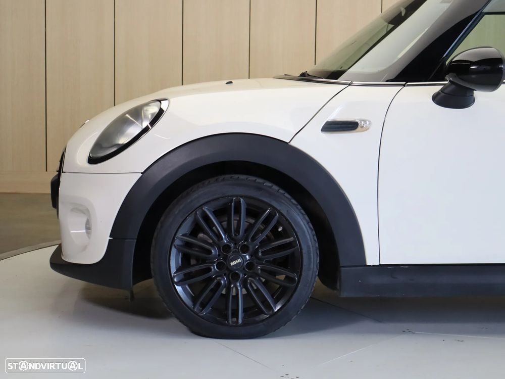MINI 3 Portas One D - 10