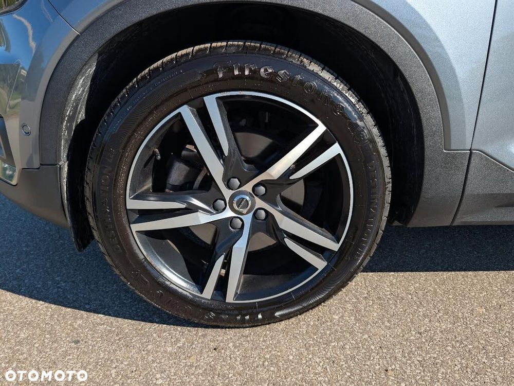 Volvo XC 40 - 28