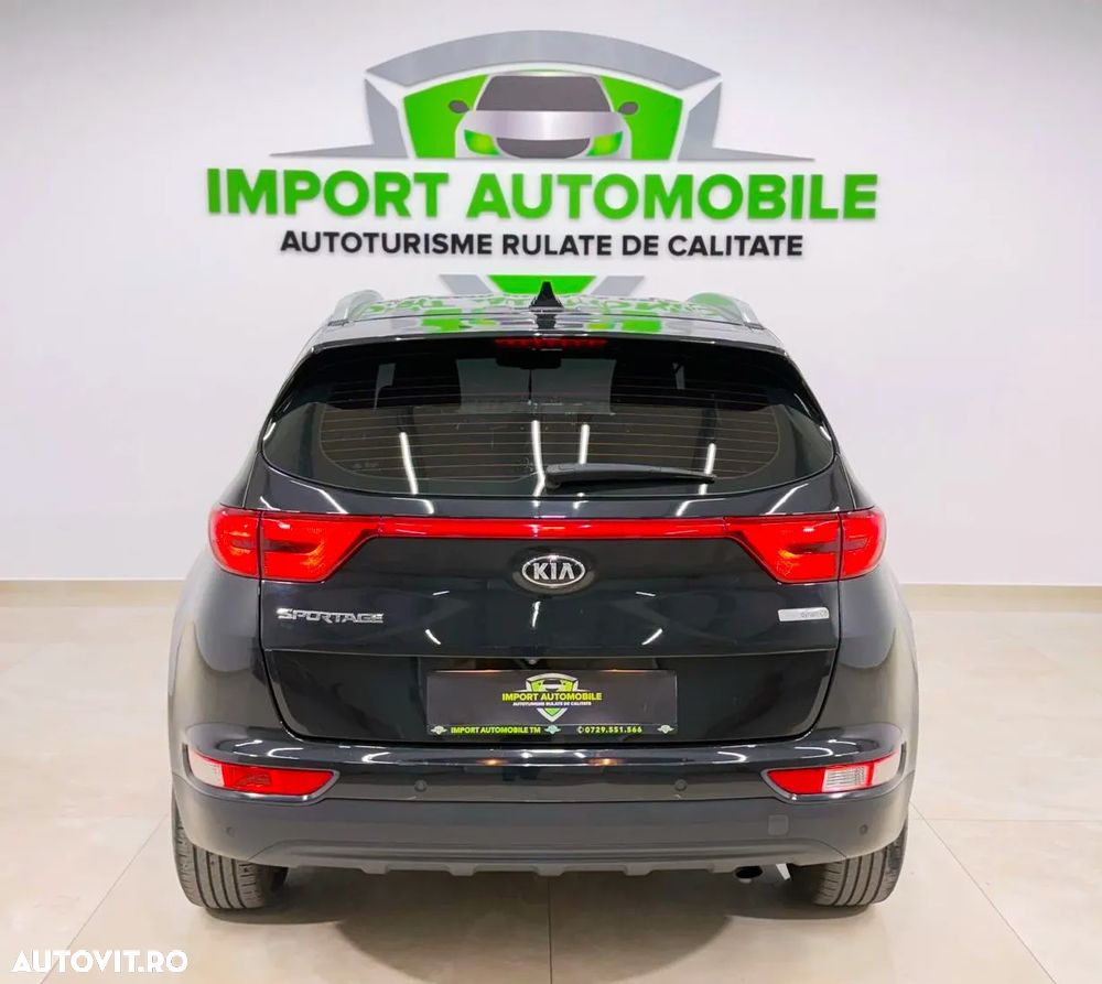 Kia Sportage 1.6 GDI 2WD Black Edition - 12