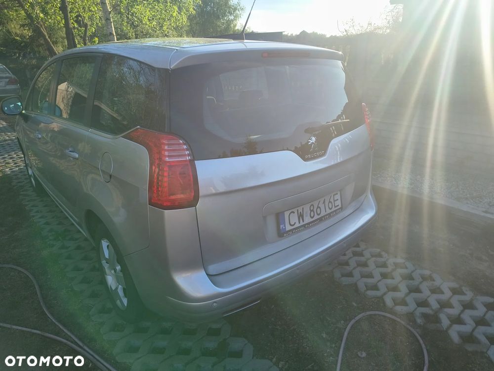 Peugeot 5008 HDI 115 Business-Line - 10