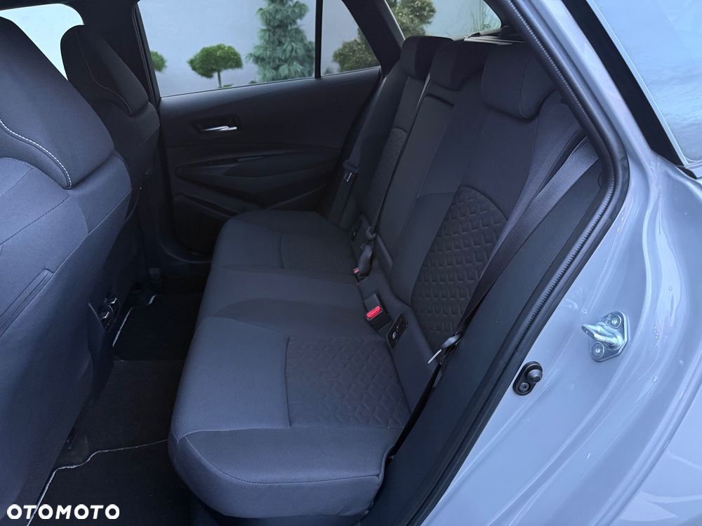 Toyota Corolla - 34