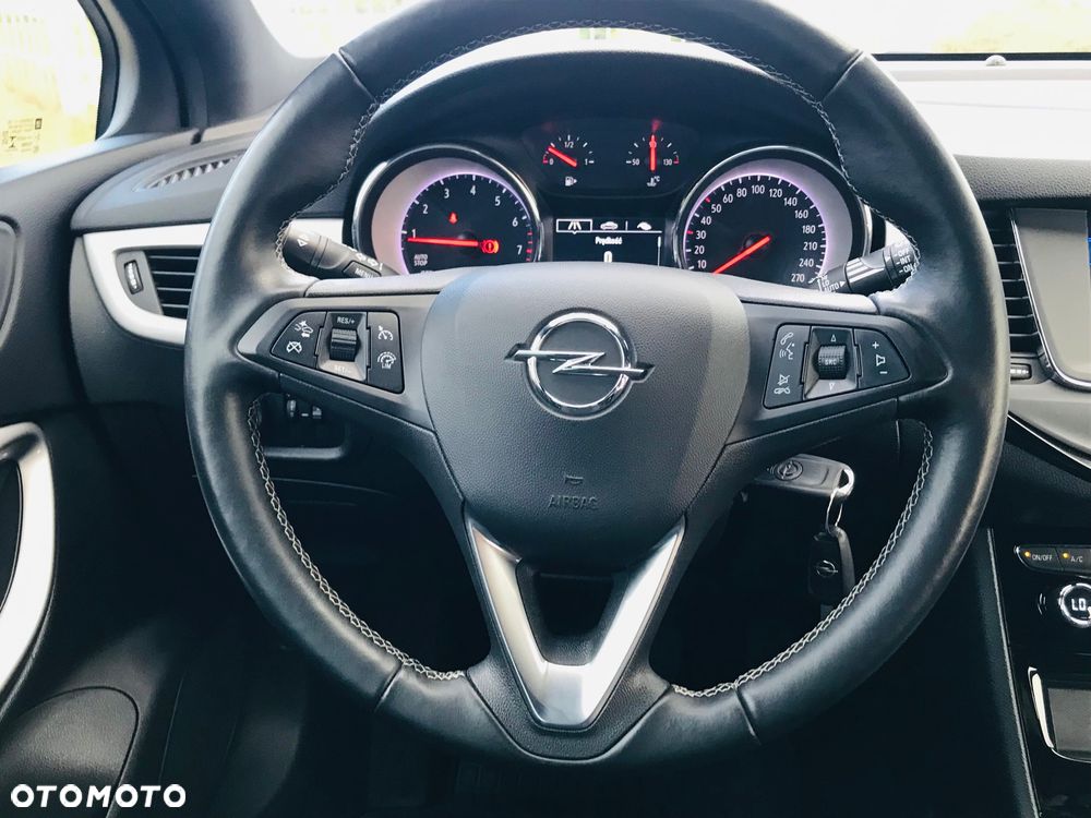 Opel Astra 1.2 Turbo Start/Stop Design&Tech - 25