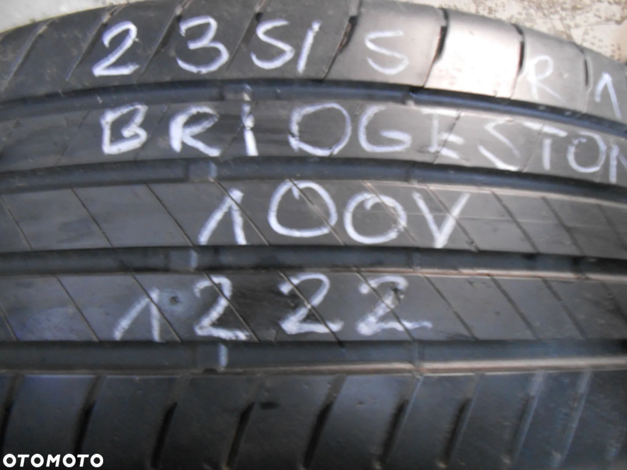 OPONA POJEDYNKA 235/55R18 BRIDGESTONE TURANZA T005 DOT 1222 7.1MM - 1