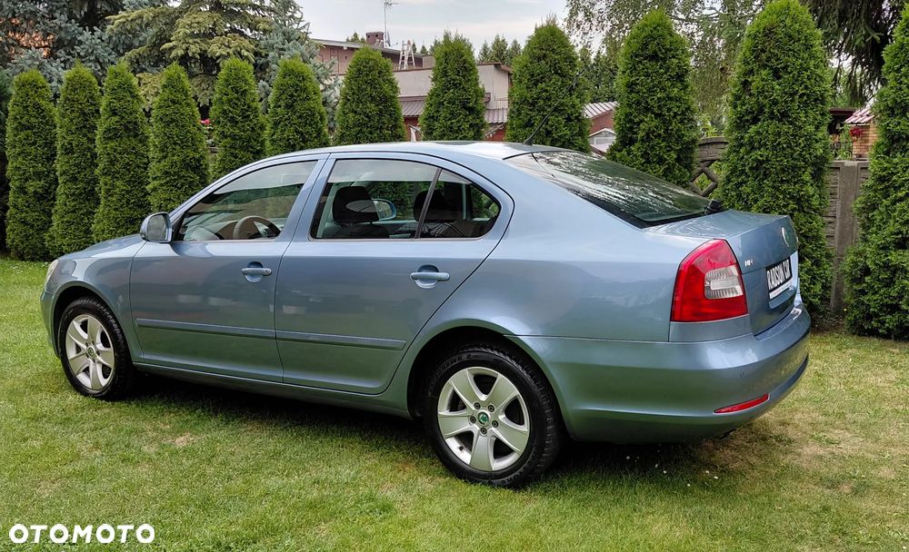Skoda Octavia 1.6 Team Edition - 6