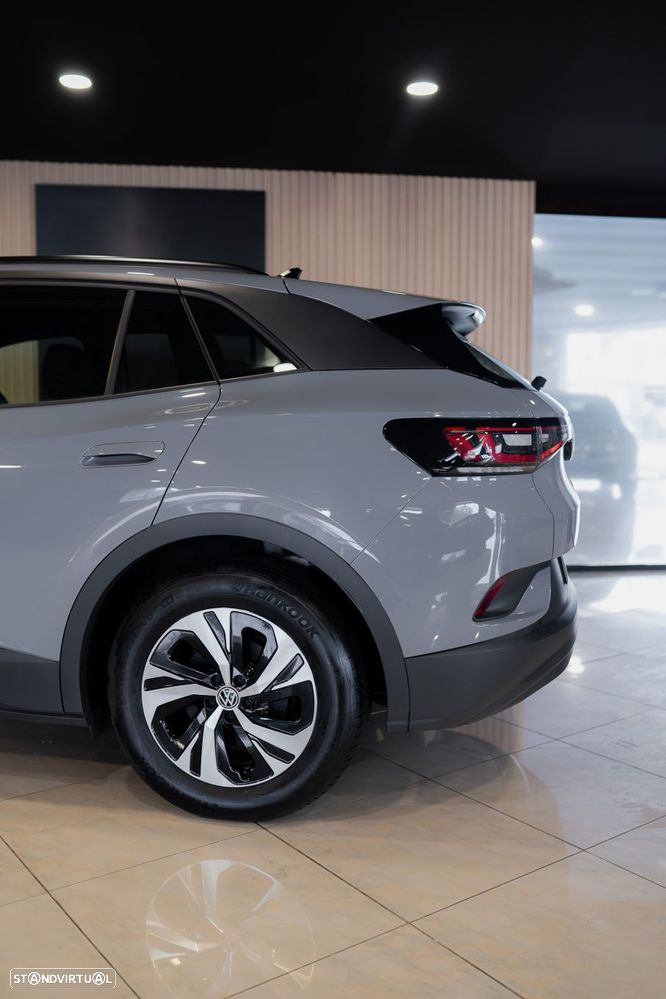 VW ID.4 Pure - 16