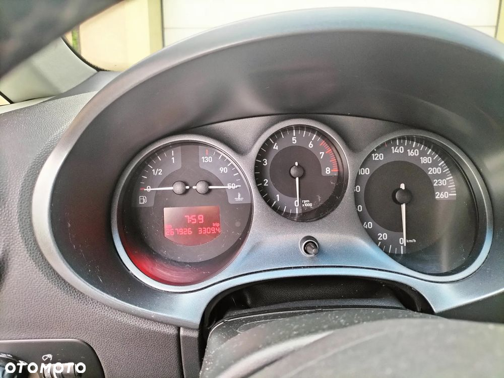 Seat Leon 2.0 FSI Stylance - 3