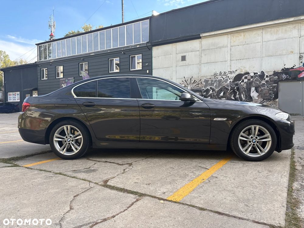 BMW Seria 5 2015 photo 4