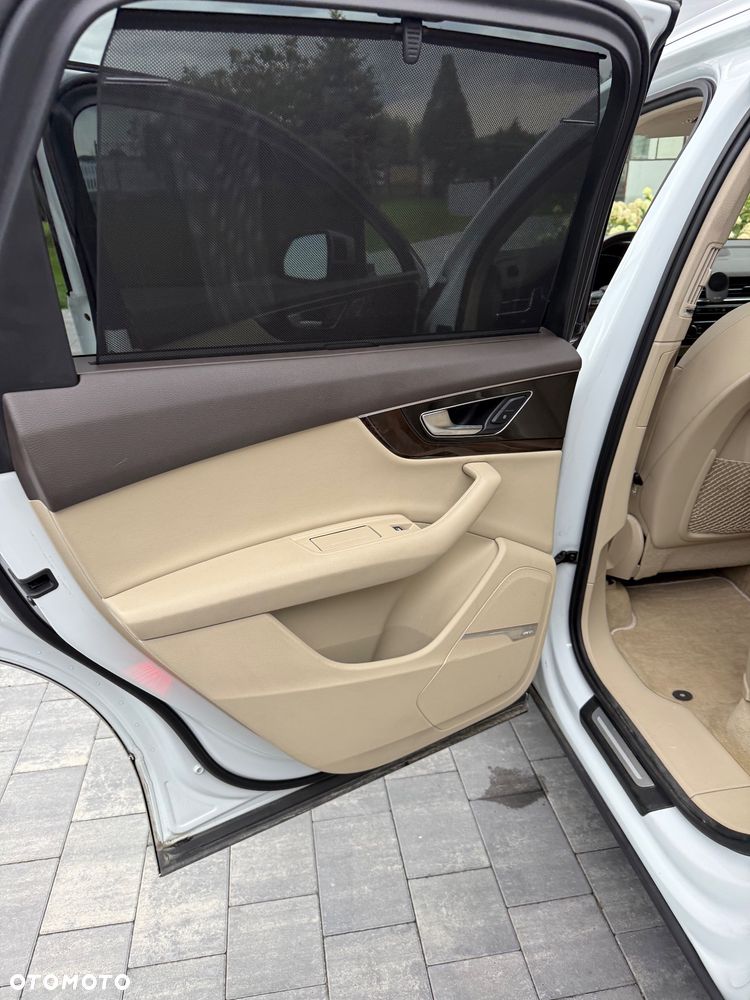 Audi Q7 3.0 TFSI Quattro Tiptr - 18