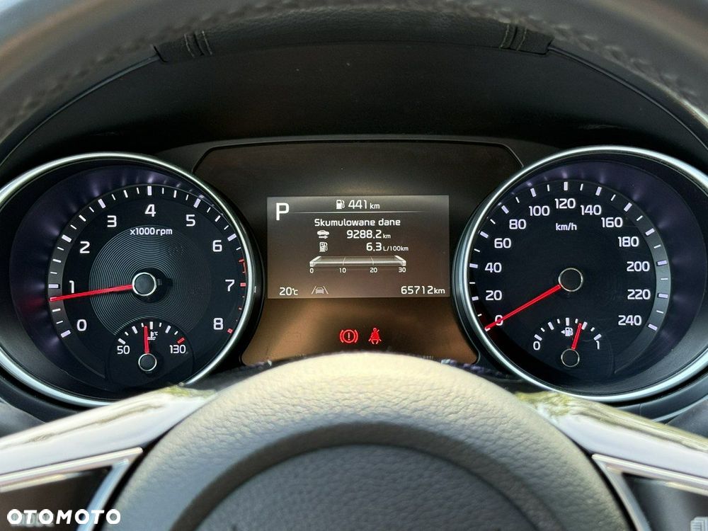 Kia Ceed - 23