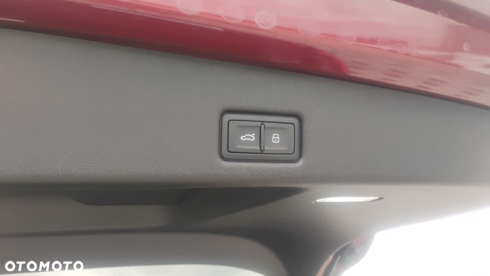 Audi Q5 Sportback - 30